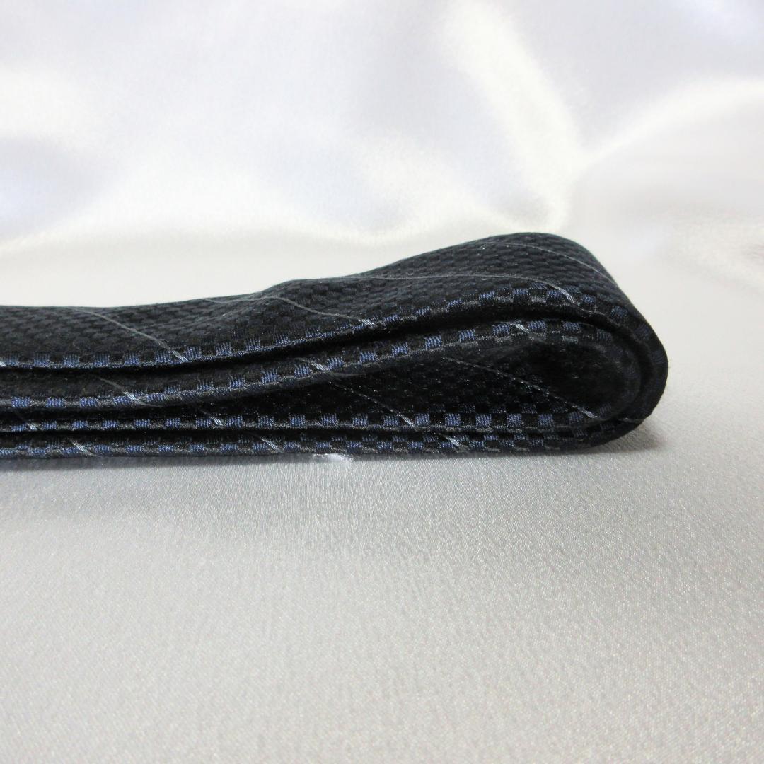 ルイヴィトン　マイクロダミエ　LVロゴ　ストライプ　紺×黒　ネクタイ