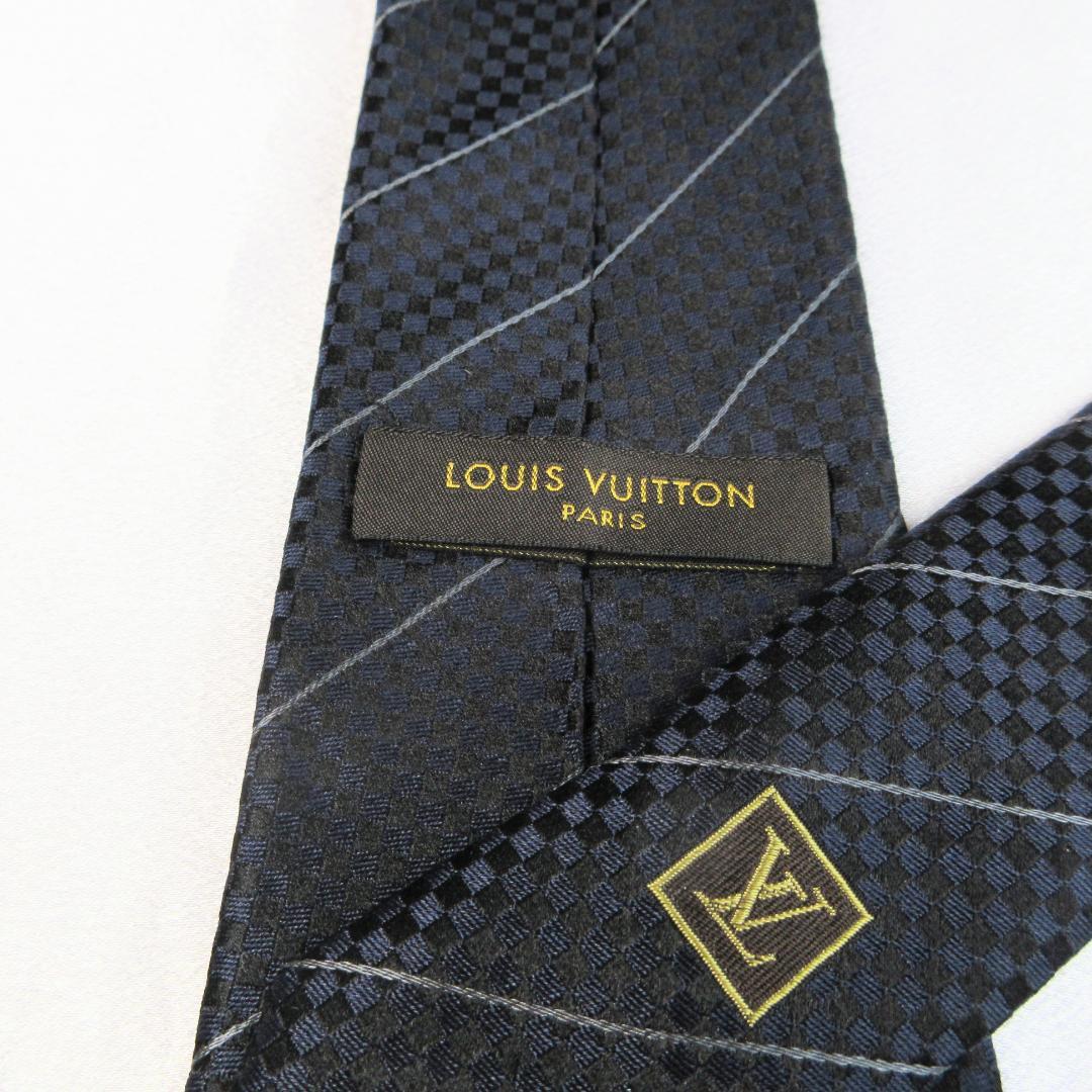 ルイヴィトン　マイクロダミエ　LVロゴ　ストライプ　紺×黒　ネクタイ