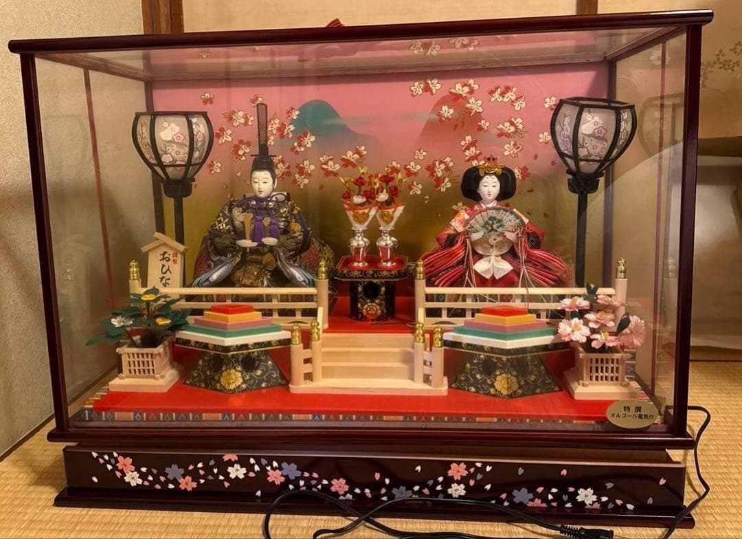 雛人形 ガラスケース入り オルゴール電気付き