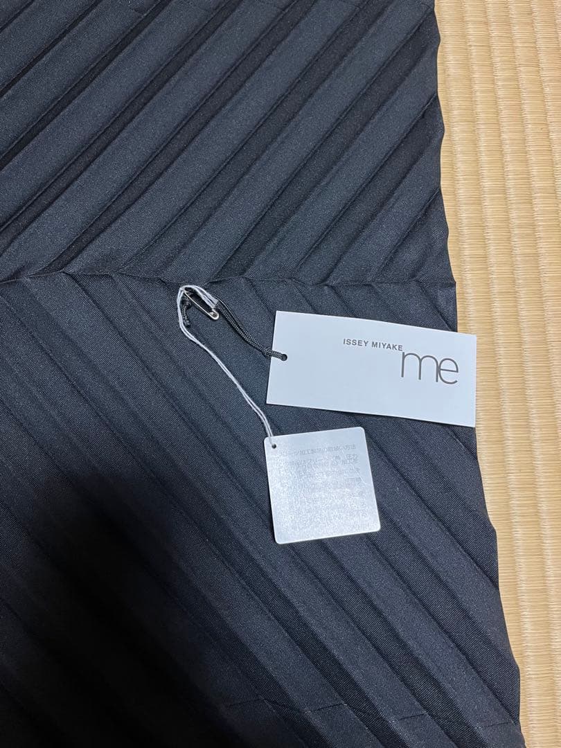 me イッセイミヤケ スカート 今年1月発売⭕️新品 未使用⭕️最終値下げ中