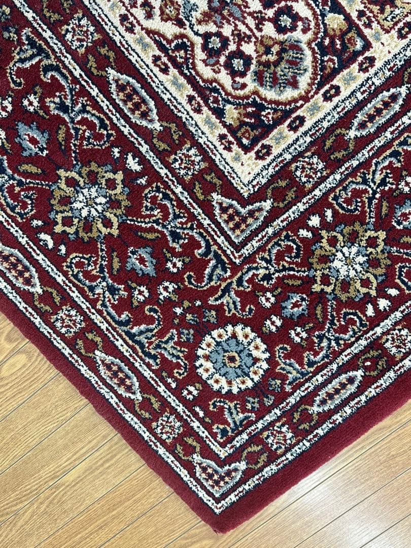 カーペット赤いタイル柄ラグ / エジプト製