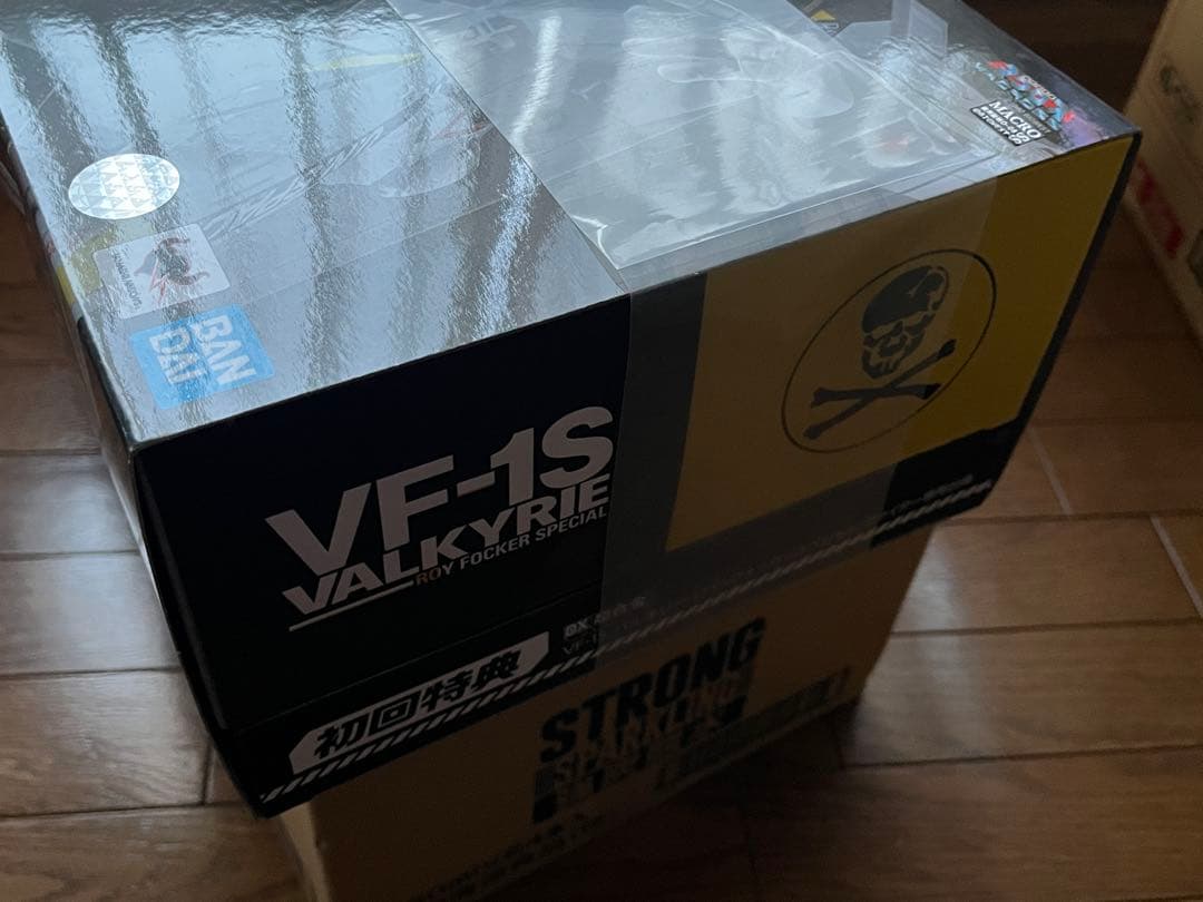 マクロス DX超合金 初回限定版 VF-1S バルキリー　ロイ・フォッカー機