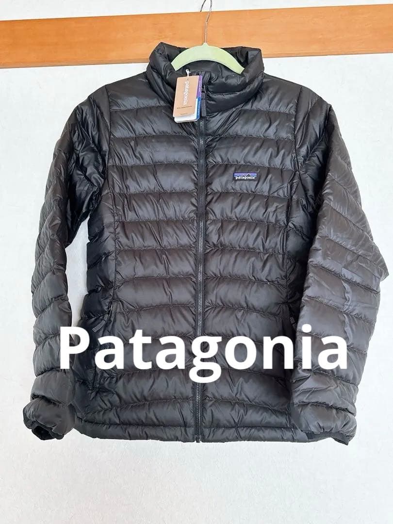 新品タグ付き　Patagonia ブラック ダウンジャケット　XXL