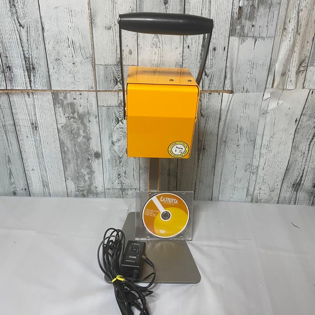 カジュッタ CAJYUTTA 丸ごと生搾りキッチンカー飲食店BAR生搾りジュース