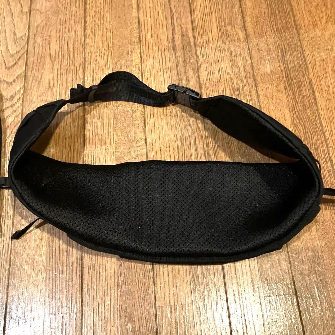 【美品】ノースフェイス　ランニングポーチ・ゴアテックス手袋（Ｌ）