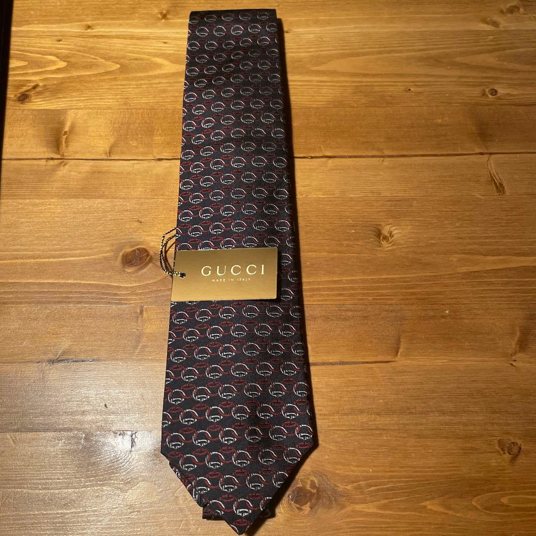【新品未使用】GUCCIグッチシルクジャカードネクタイ GGパターン午年にも◎