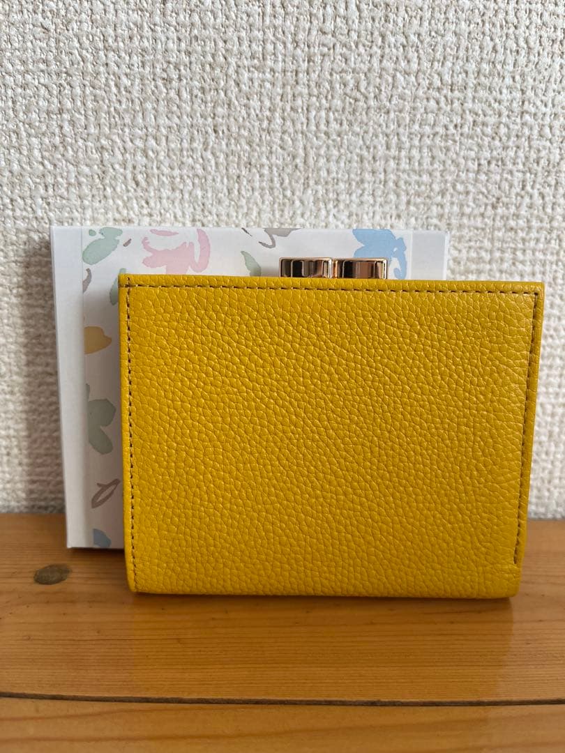 皇居限定　がま口二つ折り財布 牛革　イエロー
