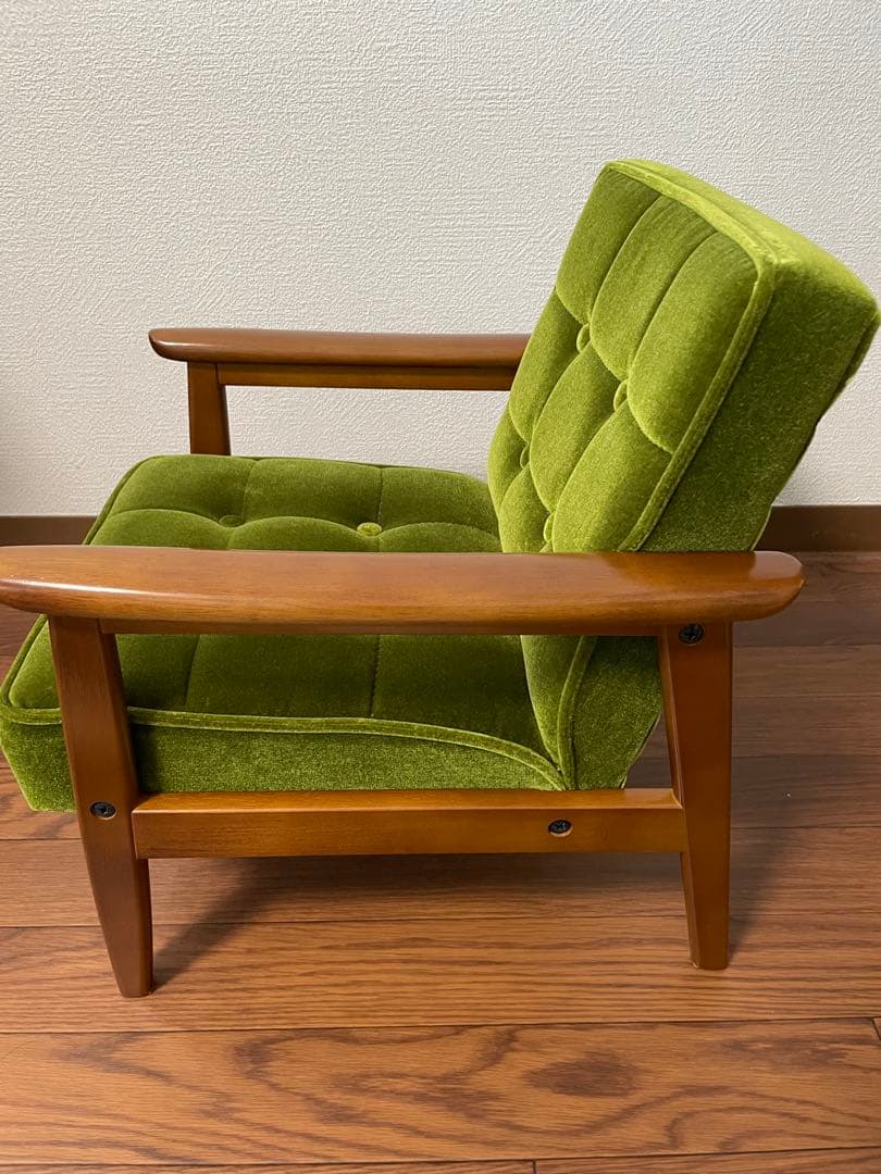 新品　カリモク60　Kチェア　ミニ　キッズサイズ　モケットグリーン　箱オリジナル