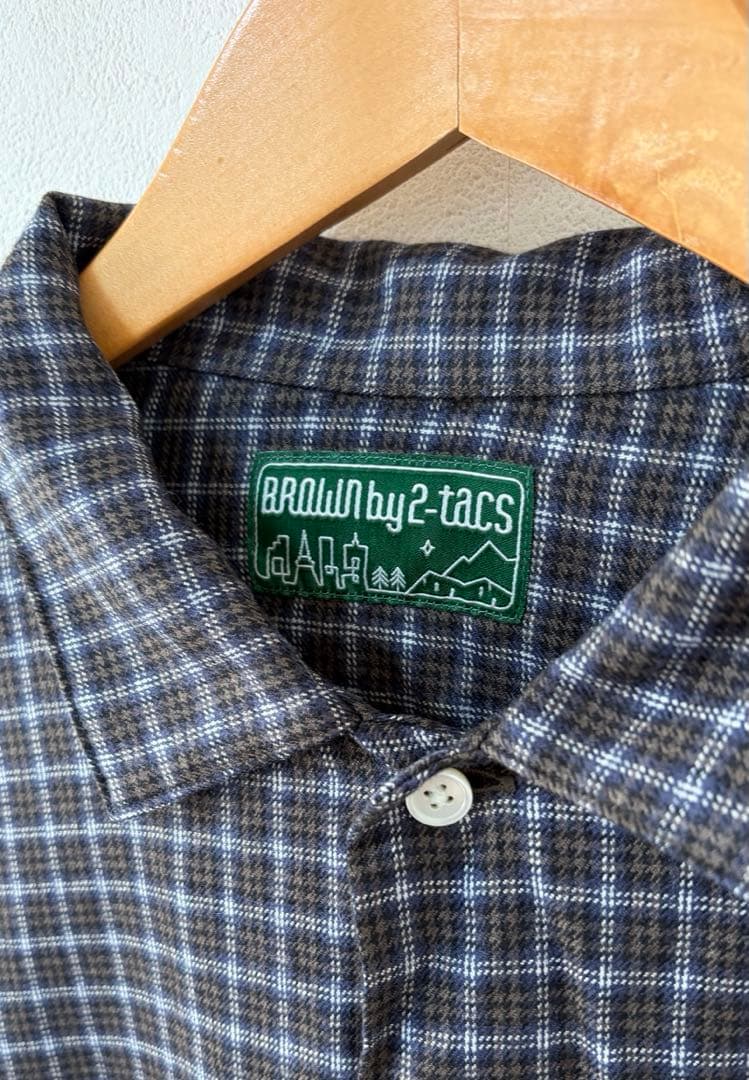 E*.様 BROWN by 2-tacs Open collar