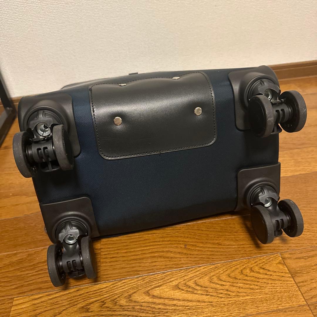 美品✨カナナプロジェクト　マイトロリーキャリーケース 24ℓ 旅行　機内持ち込み
