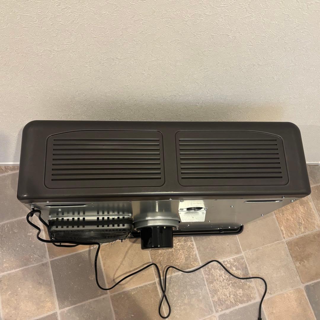 【美品】2022年サンポット CHOFU密閉式石油ストーブ FFR-703RX