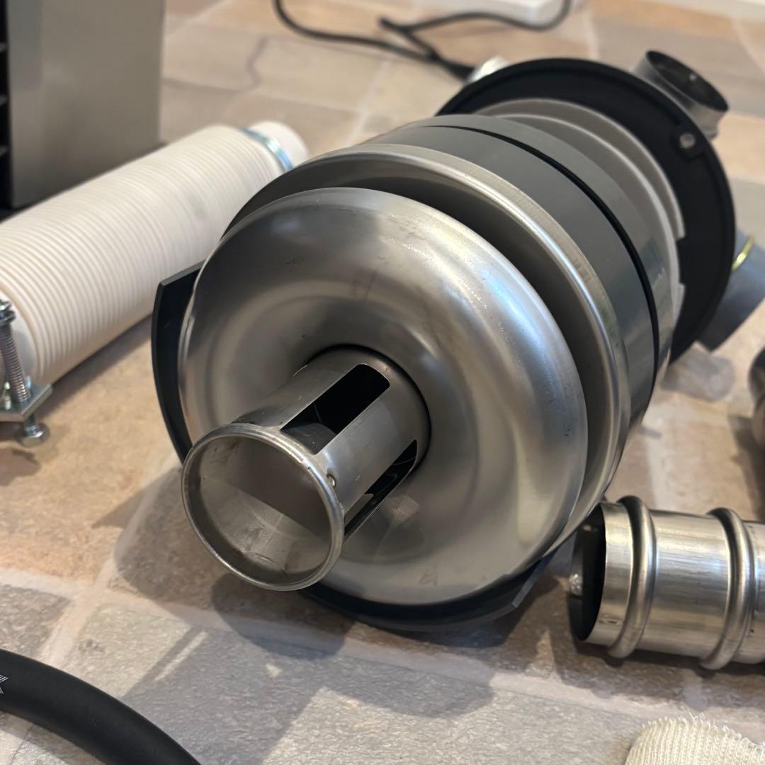 【美品】2022年サンポット CHOFU密閉式石油ストーブ FFR-703RX