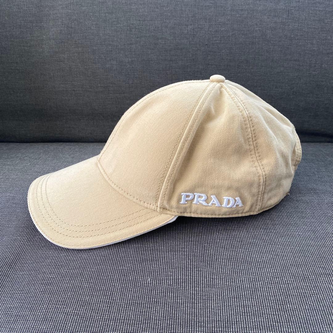 プラダ　キャップ　Mサイズ　　男女兼用