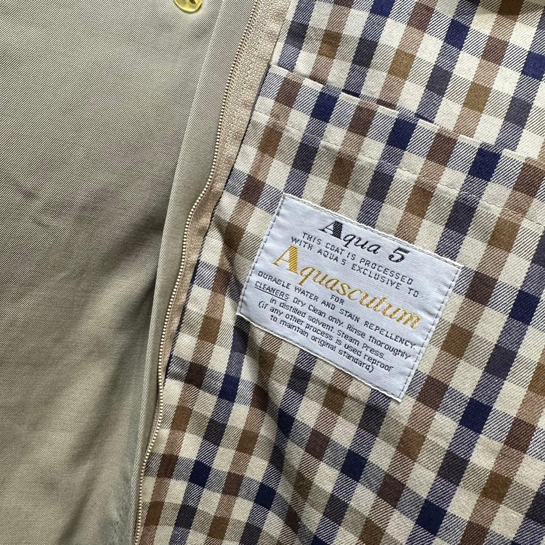 希少 アクアスキュータム 玉虫 チェック デザイン ステンカラーコート ベージュ