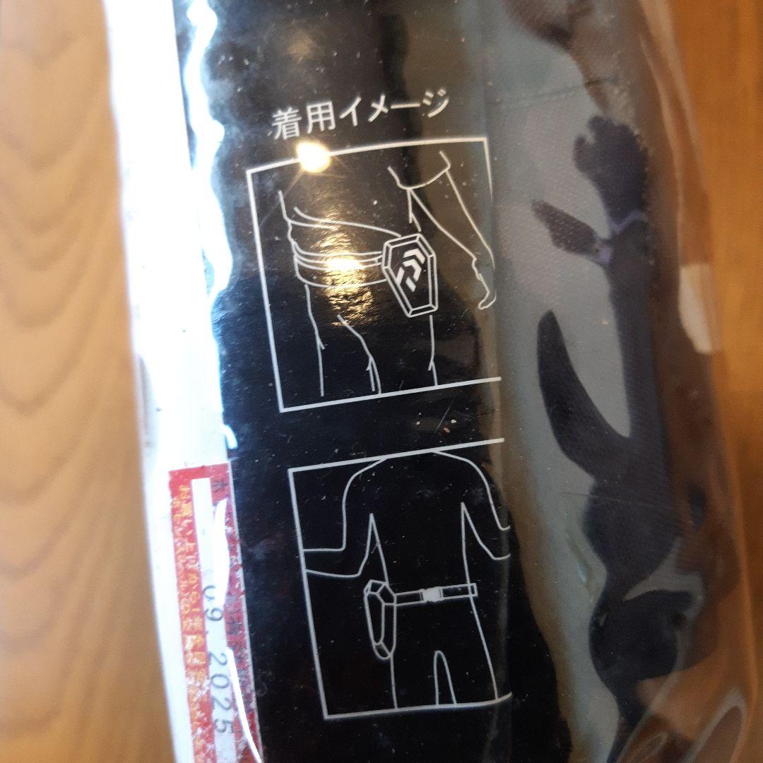DAIWA DF-2321 フリーサイズ ブラックカモライフジャケット 引き紐付