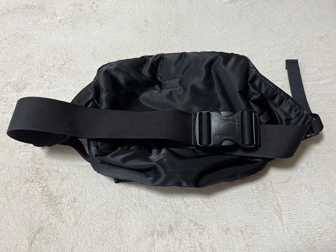 【美品】PORTER ウエストポーチ／ボディバッグ ブラック