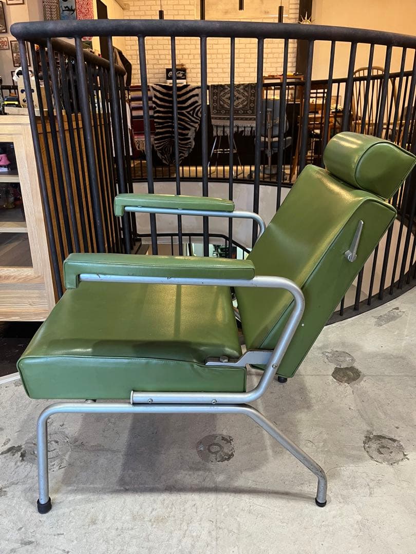 昭和レトロ　バーバーチェア　セットチェア