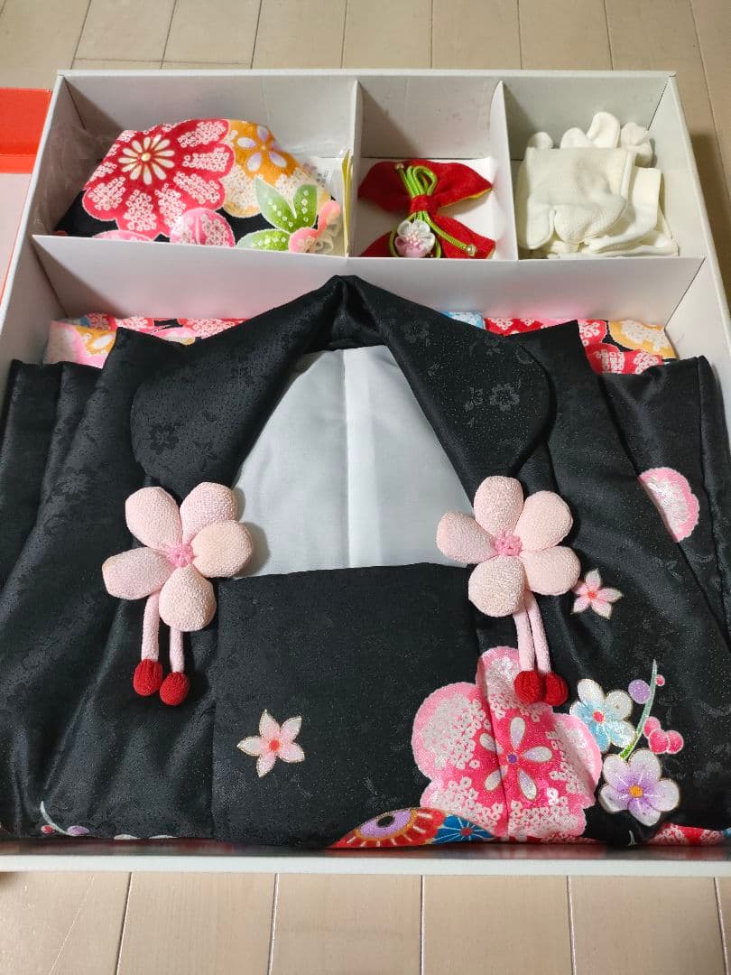 一度のみ着用七五三用華やか着物