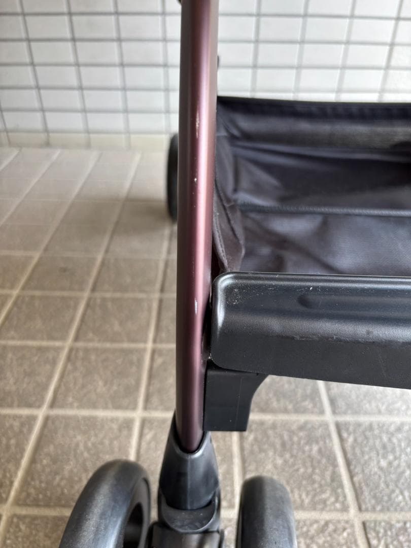 アップリカ A型ベビーカー オプティアクッショングレイス