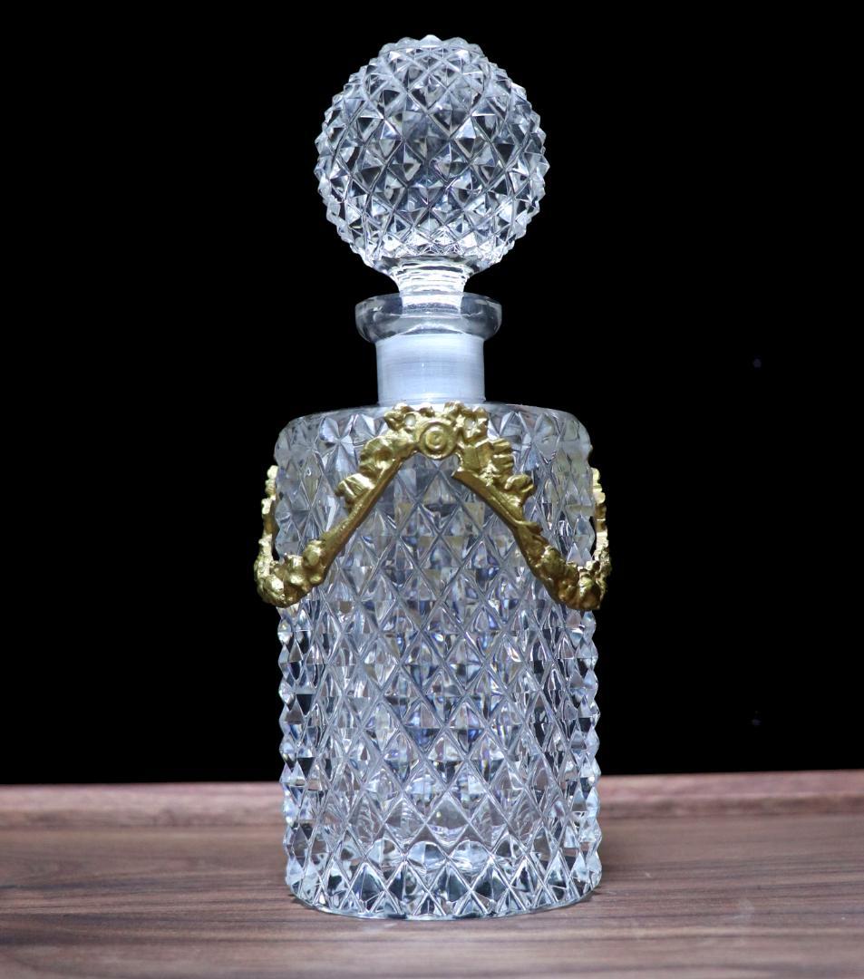 オールド・バカラ 1890年 珍品 丸型 ブロンズ装飾 ディアマンビゾー 香水瓶