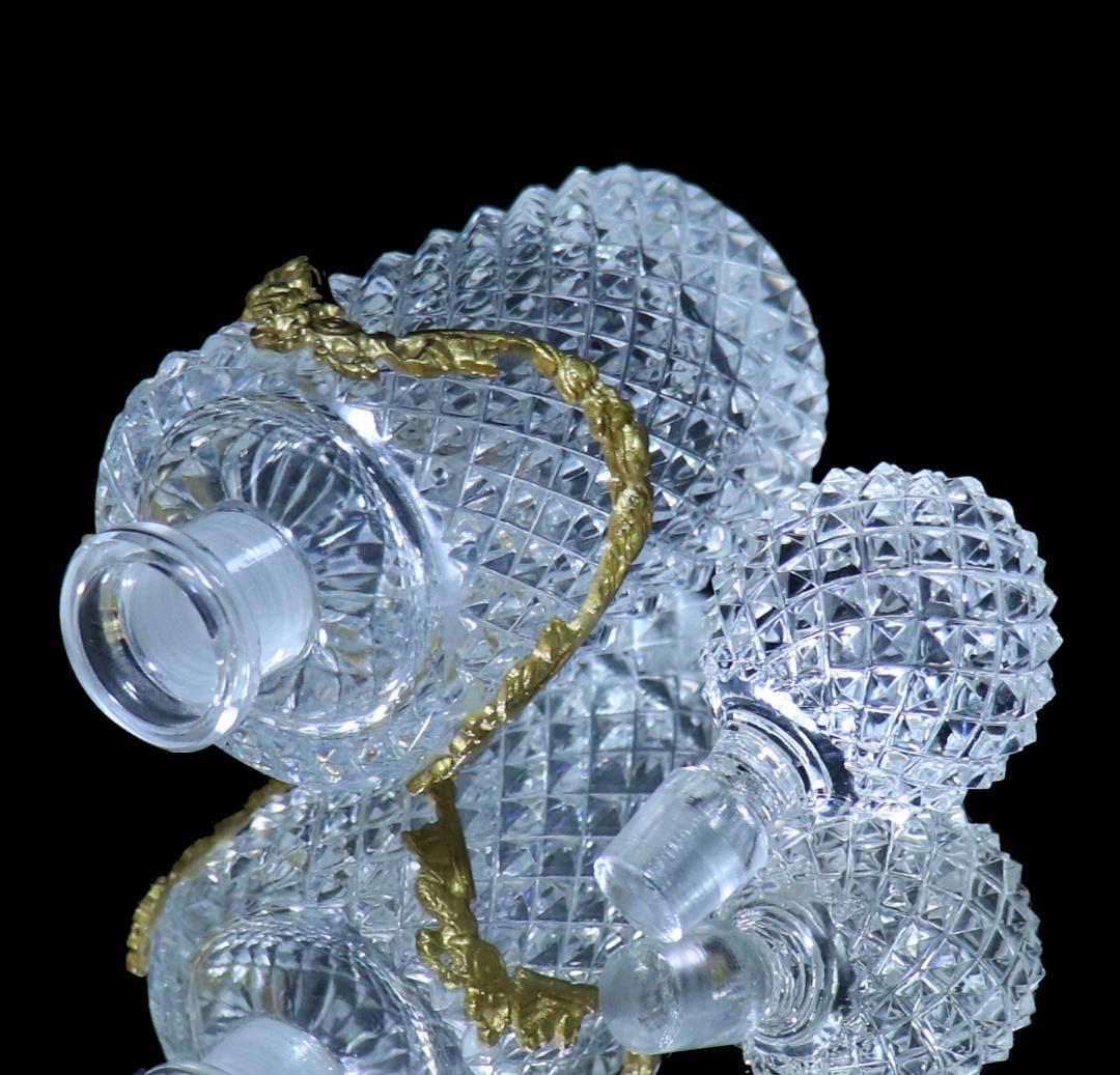 オールド・バカラ 1890年 珍品 丸型 ブロンズ装飾 ディアマンビゾー 香水瓶