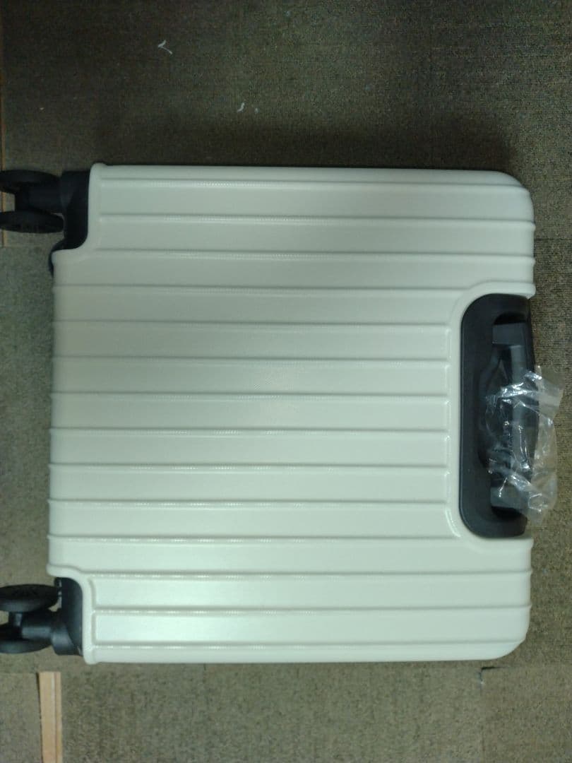 阪神タイガース　ダイヤモンドプラス特典　スーツケース