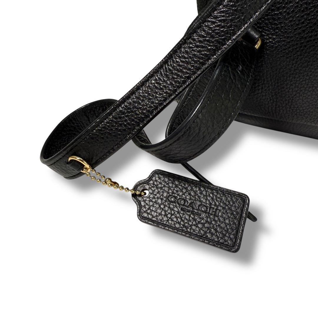 極美品 コーチ リュック バックパック レザー ブラック フラップ ターンロック