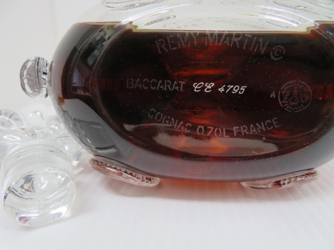 レミーマルタン　ルイ13世　金キャップ　シリアル不一致　未開栓　　　　　　035