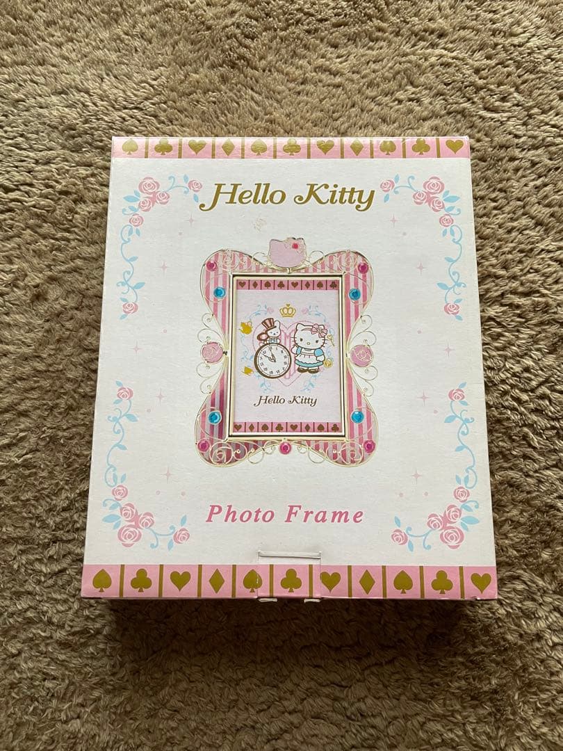 ハローキティ｜不思議の国のアリス｜フォトフレーム