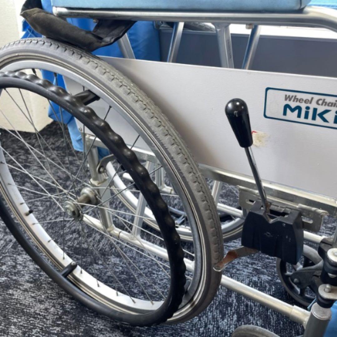 MiKi 車椅子 中古 軽量タイプ ブレーキ付き 介助式
