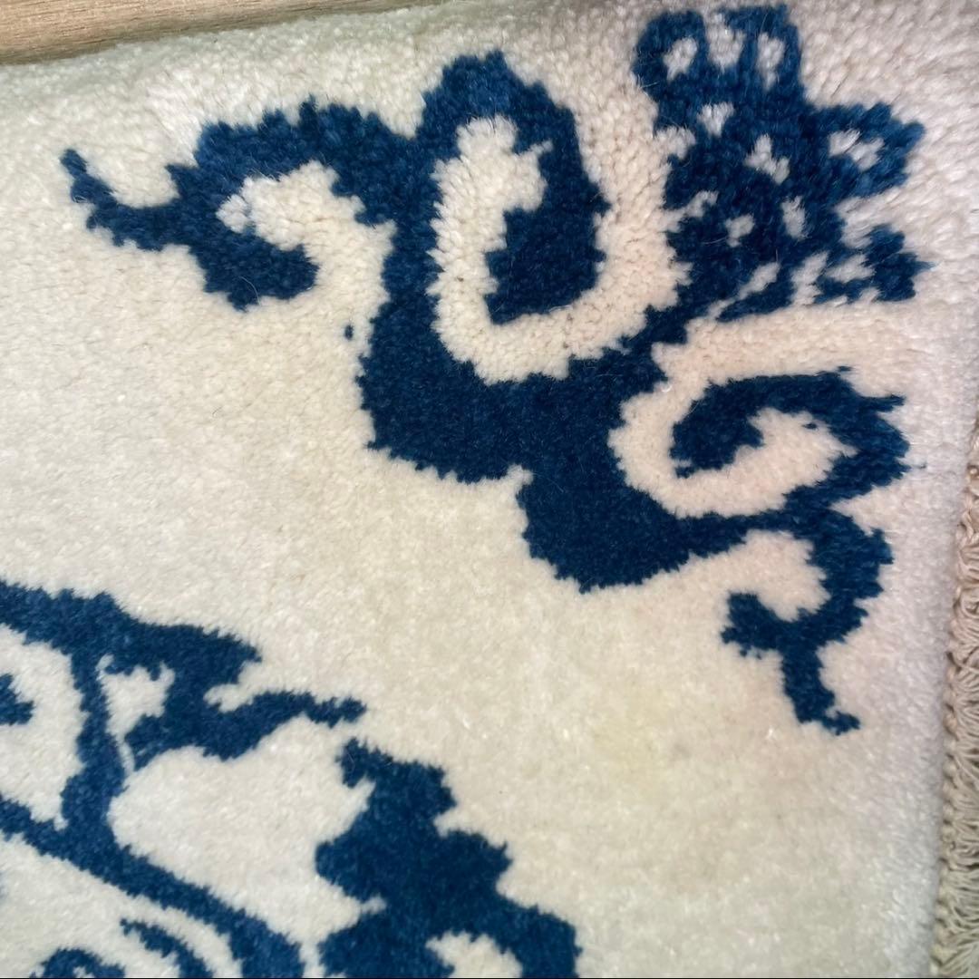 美品　MUNI ムニ絨毯　ラグ特大　クッション