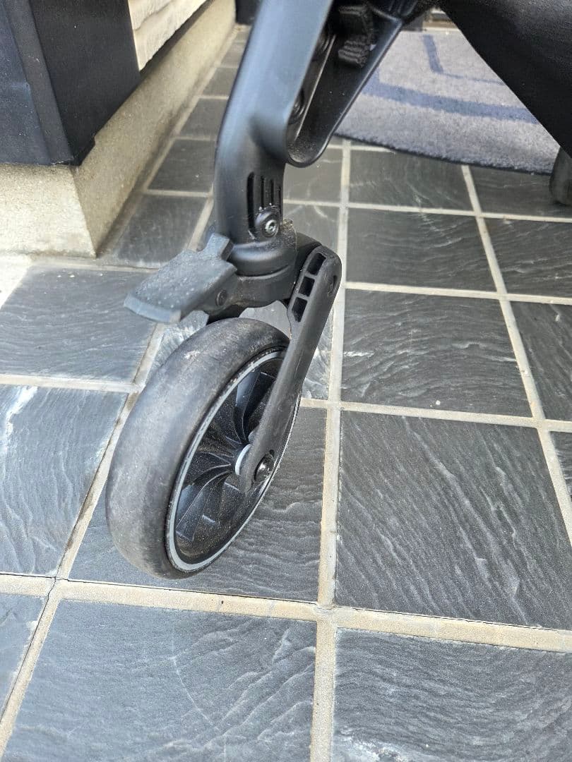 Combi ベビーカー 2022-23年モデル グレーCHACHA