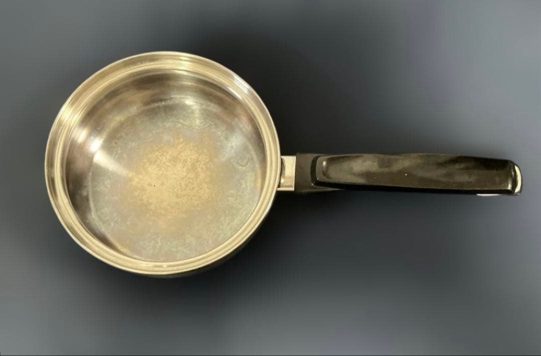 ロイヤルクイーン  Queen 1コート鍋　蓋なし