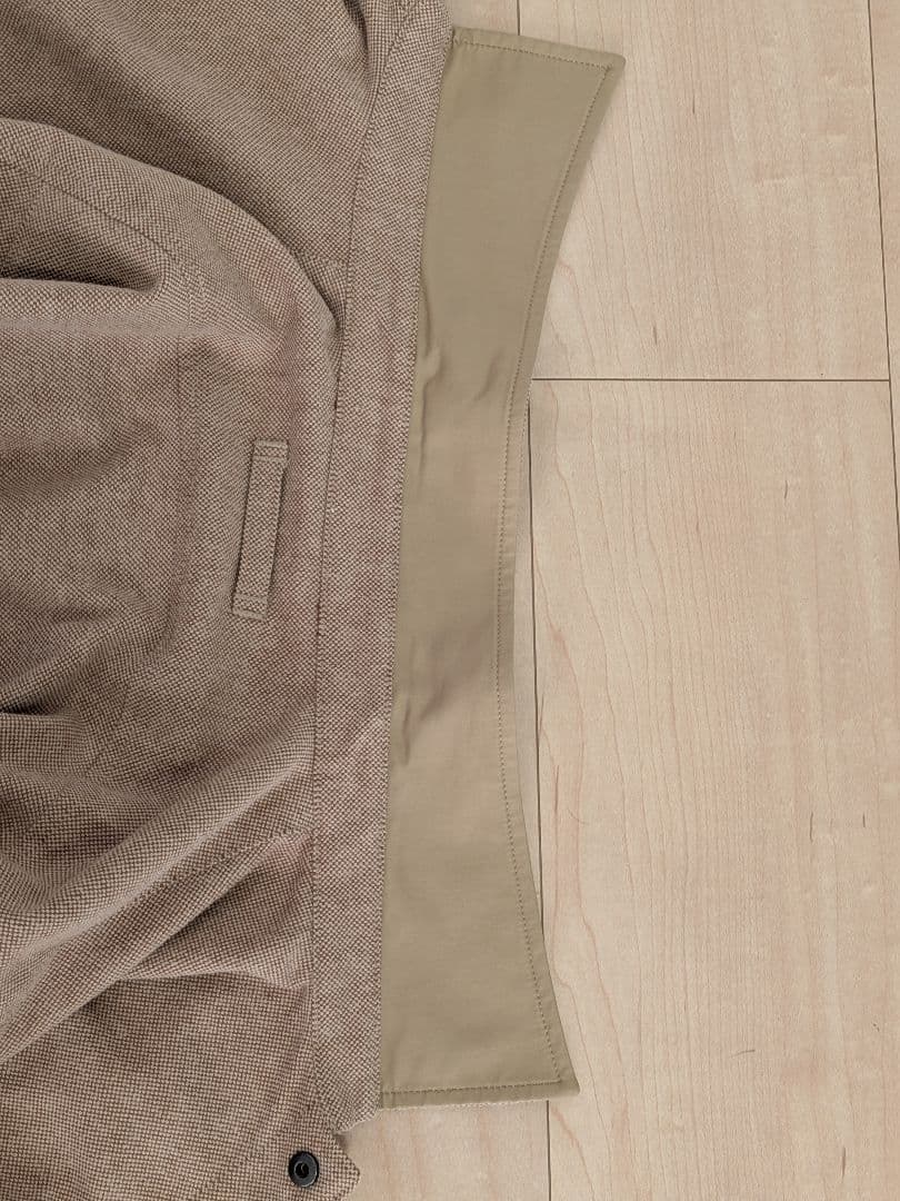 Lacoste ベージュボタン付きシャツ