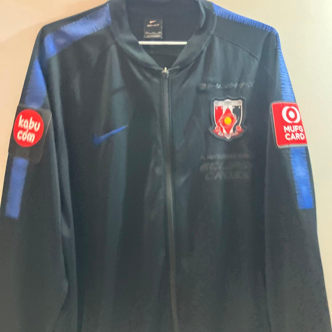 浦和レッズ　トレーニングトップ 3XL