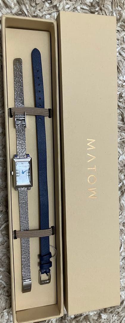 MATOW / マトウ　　スクエア シルバー銀 花/クォーツとエリンジューム