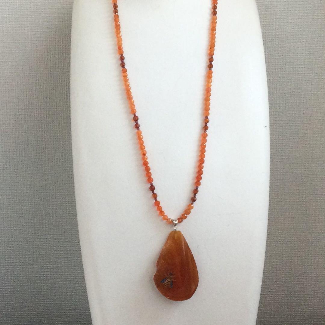 琥珀ペンダントネックレス(蒔絵)