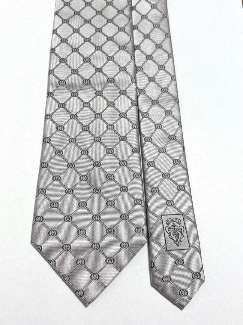 グッチ ネクタイ シルク GG柄 ジャカード 刺繍 ロゴ パターン グレー