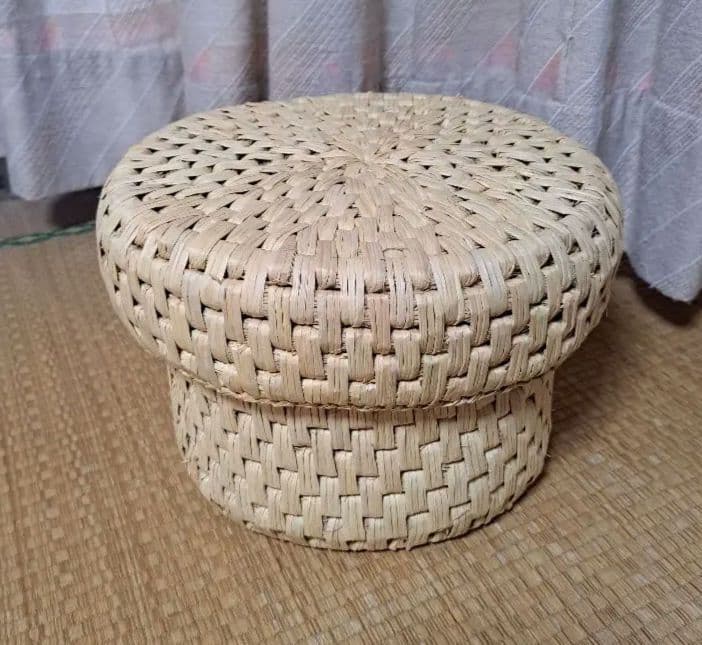 ken1982501　藁いずみ(稲わら製品)、aサイズで作製