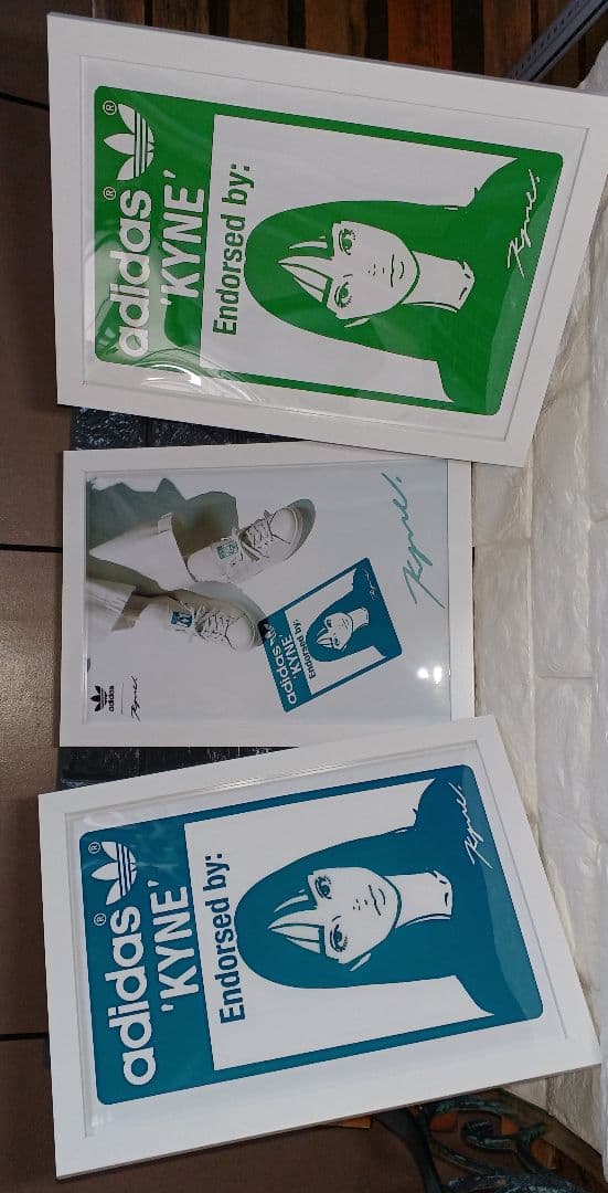 kyne/adidas キネ・アディダス【A4サイズ写真ポスター額装付３点セット