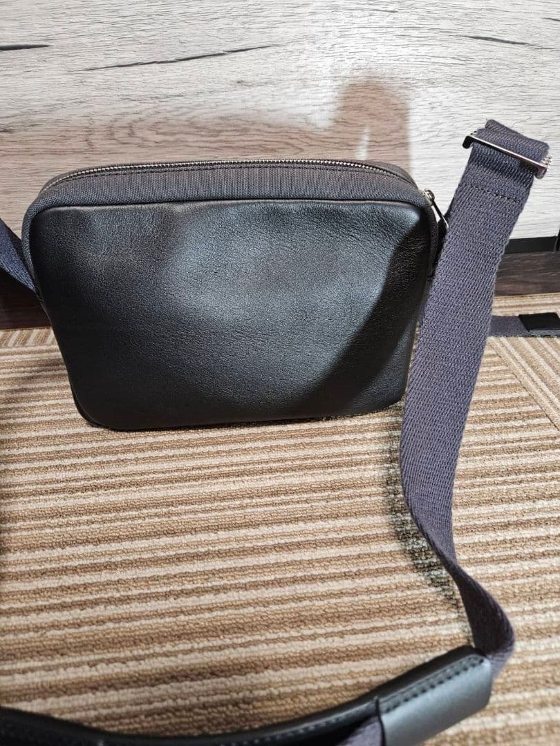 【LOEWE】アナグラム クロスボディ ミリタリーショルダーバッグユニセックス