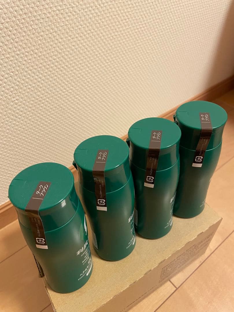 自然派clubサスティ 白髪用 利尻ヘアカラートリートメント ダークブラウン4本