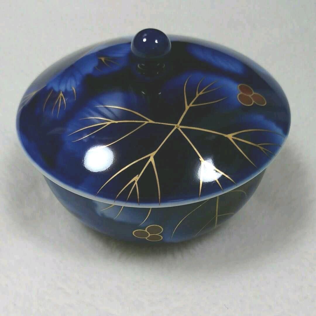 宮内庁御用達 深川製磁 瑠璃 ・ 染錦葡萄柄 茶器揃（ 急須 ・湯呑 ）