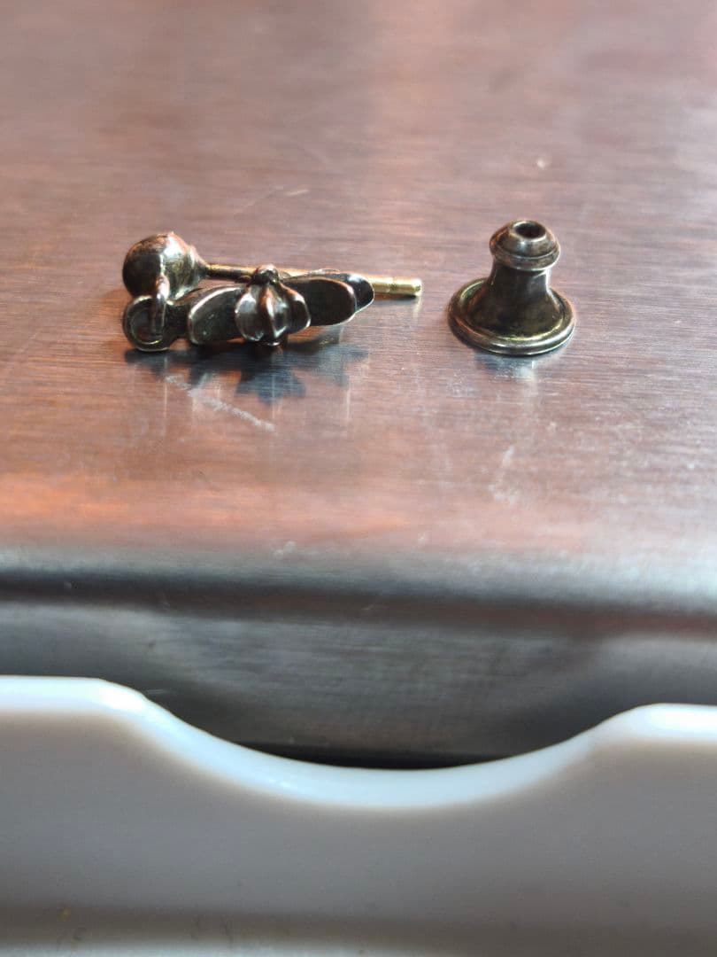 RINKAN鑑定済　最安値　クロムハーツ　タイニーE CHプラスドロップピアス