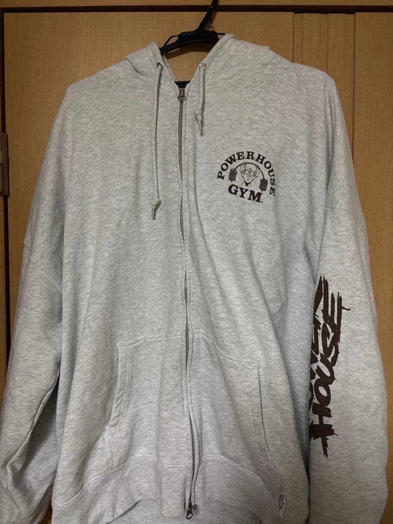 POWER HOUSE GYM グレー パーカー