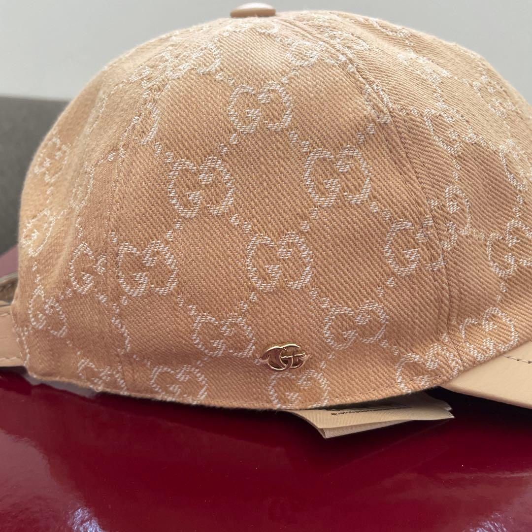 GUCCI ベースボールキャップ　ベージュ　グッチ