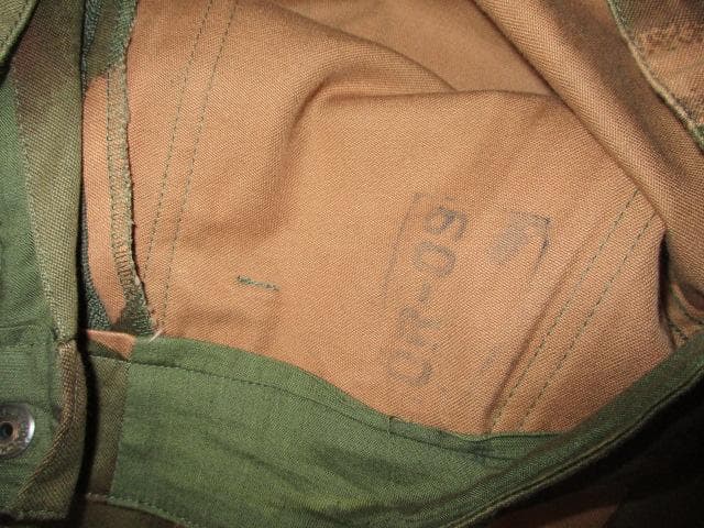 ９０年代　ハンガリー軍　カモフラージュ　ミリタリーパンツ　１８８　４７