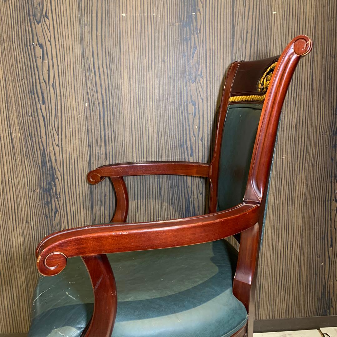 ☆送料無料☆ アンティーク　アームチェア