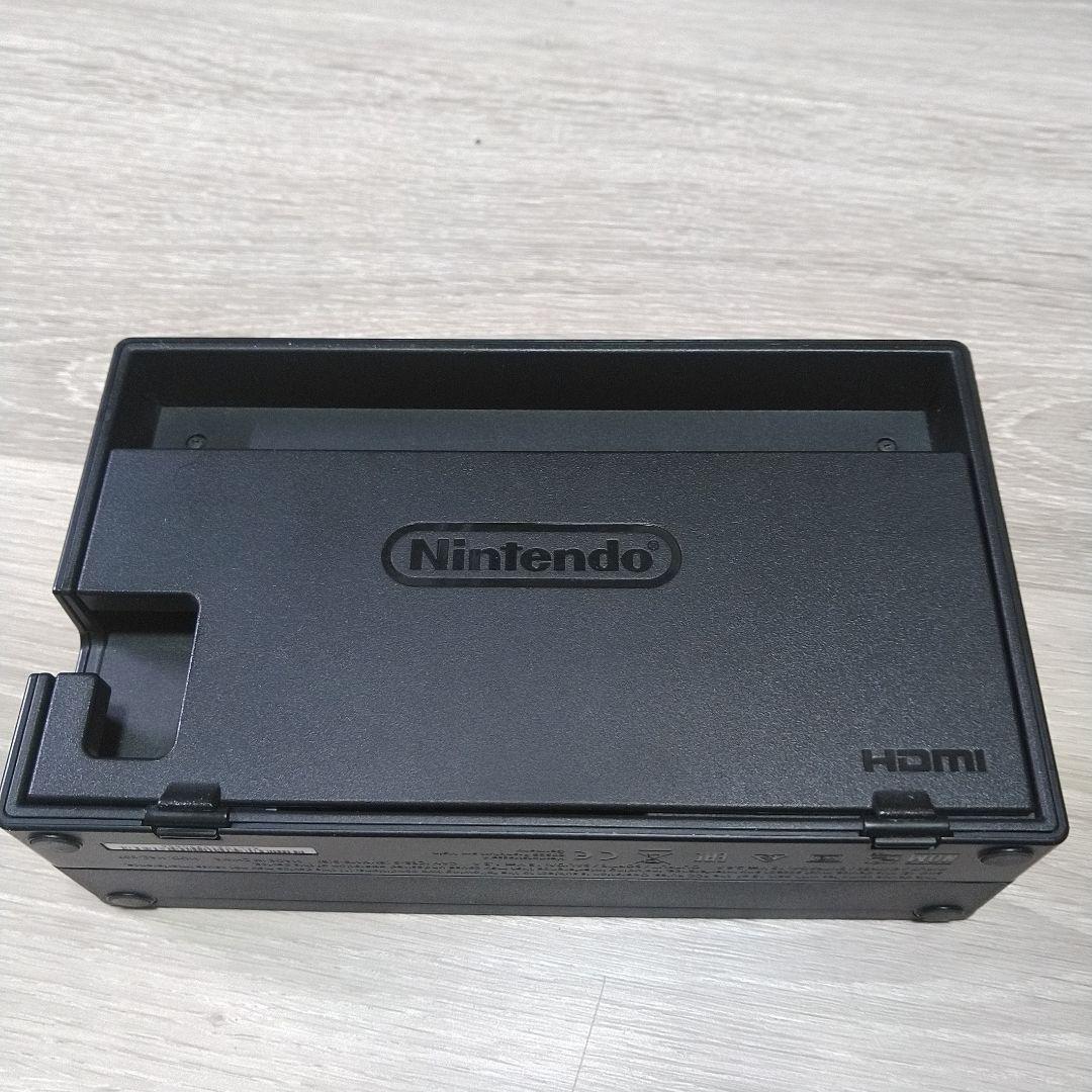 Nintendo Switch 本体 256GB microSDカード付きです。