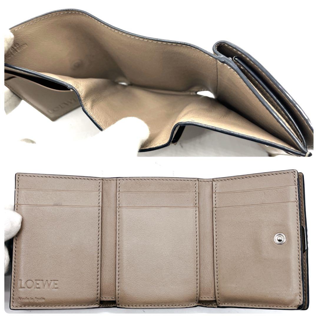 ロエベ アナグラム トライフォールド コンパクトウォレット 三つ折り財布